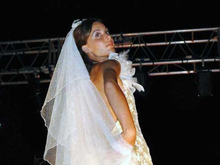 Małżeństwo odzież ślubne Ceremonia ślubna - suknia ceremonie - Suknie sukienka małżeństwo włoskiego krawca. Odzież do szycia krawiectwo na miarę picture-575