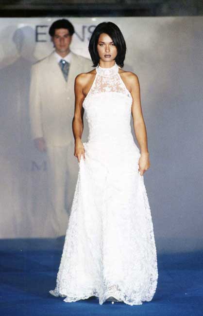 Małżeństwo odzież ślubne Ceremonia ślubna - suknia ceremonie - Suknie sukienka małżeństwo włoskiego krawca. Odzież do szycia krawiectwo na miarę picture-605
