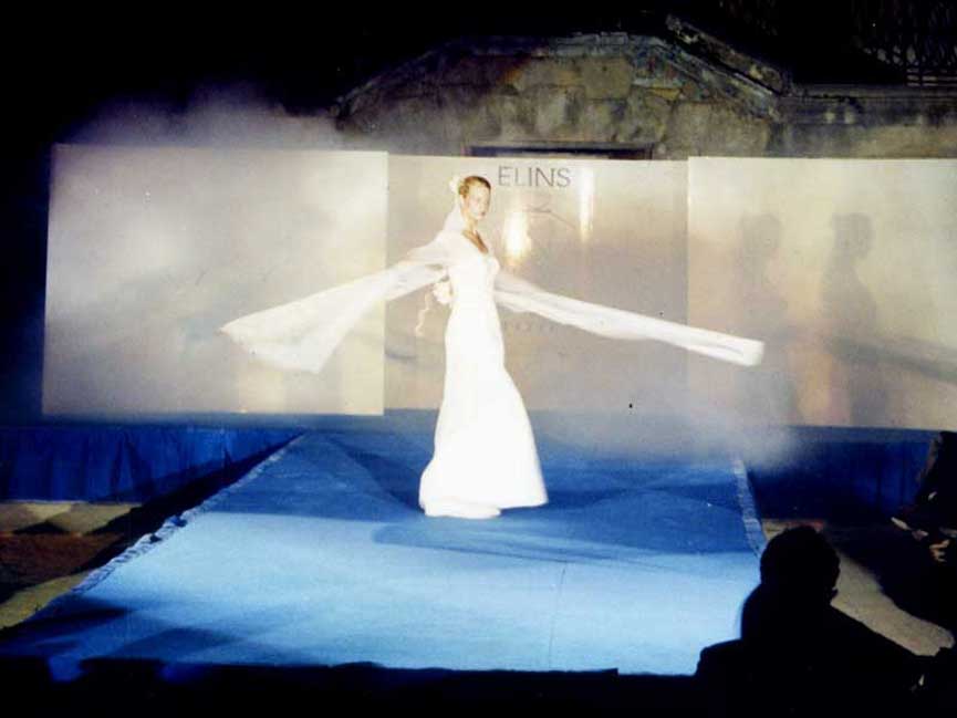 Cerimonie, matrimoni - abito da Sposa design stilista moda a Roma - vestiti matrimonio. Vestito classico bianco abiti su misura cerimonia | Atelier foto-692 