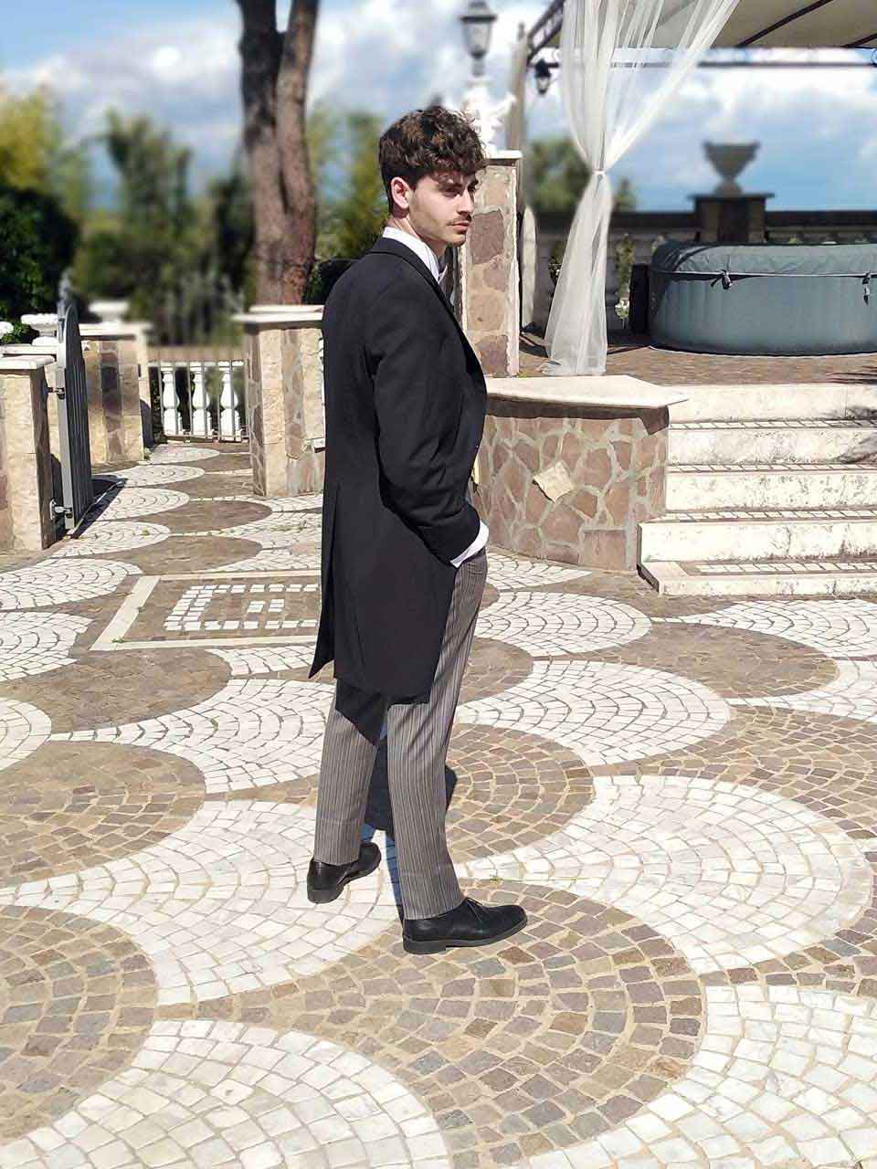 Frac tight tailoring man suits. Tailor italian style draw custom groom clothing. Buy tailored men’s suit made in italy project design clothes online picture-775