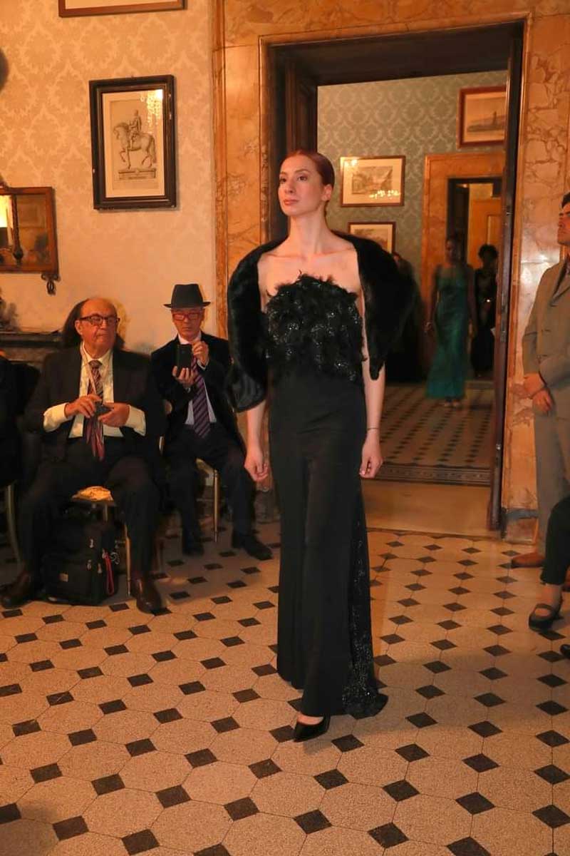 Eventi moda donna - sfilata abiti, vestiti sartoriali da Cerimonia presso la location di Palazzo Ferrajoli a Roma - Evento 2022