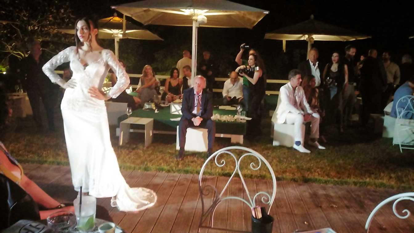 World Top Model Roma - sfilata abiti da Profumo Spazio Sensoriale - sposa abito in bianco - Elins Moda vestiti da cerimonia donna